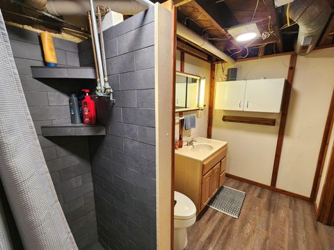 Tiny photo for 105 2nd Ave NE Ave, Sioux Center, IA 51250 (MLS # 831530)