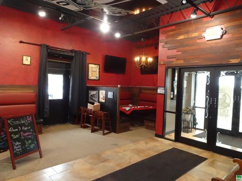 Tiny photo for 1113 S 2nd Avenue, Sheldon, IA 51201 (MLS # 828747)