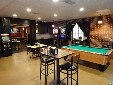 Tiny photo for 1113 S 2nd Avenue, Sheldon, IA 51201 (MLS # 828747)