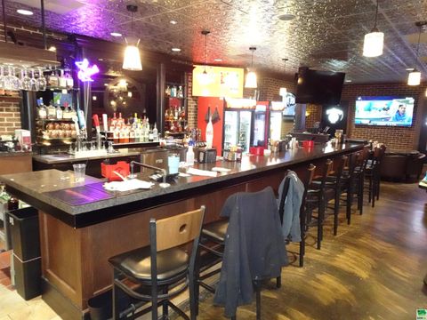 Tiny photo for 1113 S 2nd Avenue, Sheldon, IA 51201 (MLS # 828747)