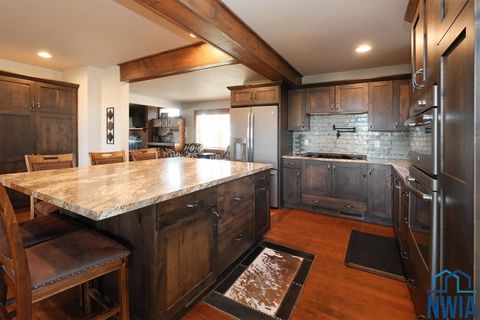 Tiny photo for 3052 380th Street, Sioux Center, IA 51250 (MLS # 830716)