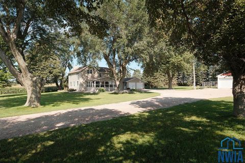 Tiny photo for 3052 380th Street, Sioux Center, IA 51250 (MLS # 830716)