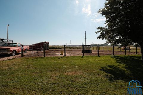 Tiny photo for 3052 380th Street, Sioux Center, IA 51250 (MLS # 830716)