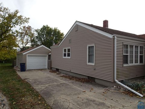Tiny photo for 1144 11th Street, Sheldon, IA 51201 (MLS # 830918)