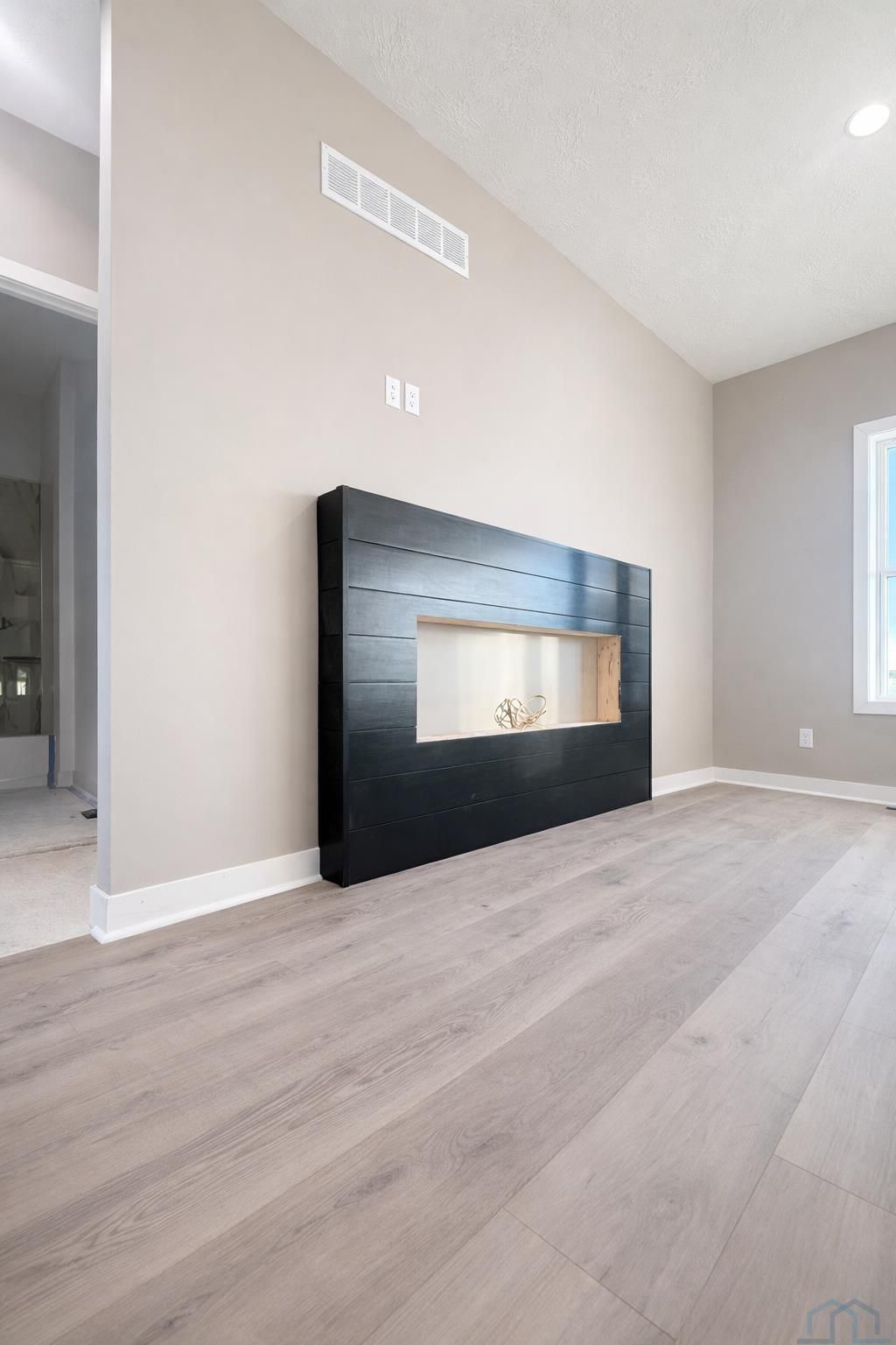 Photo of 710 17th St SE, Orange City, IA 51041 (MLS # 828498)