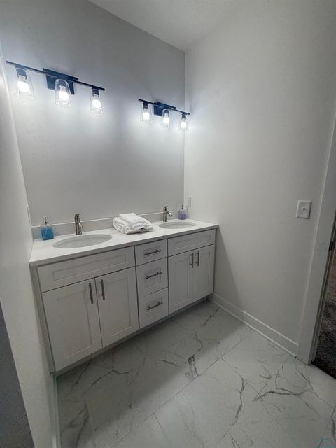 Tiny photo for 710 17th St SE, Orange City, IA 51041 (MLS # 828498)