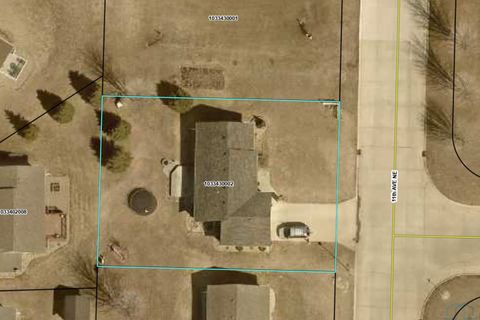 Tiny photo for 1303 11th Avenue NE Ave, Sioux Center, IA 51250 (MLS # 831970)