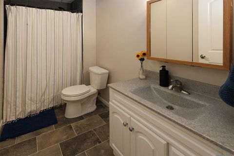 Tiny photo for 1303 11th Avenue NE Ave, Sioux Center, IA 51250 (MLS # 831970)