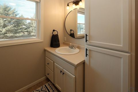 Tiny photo for 1303 11th Avenue NE Ave, Sioux Center, IA 51250 (MLS # 831970)