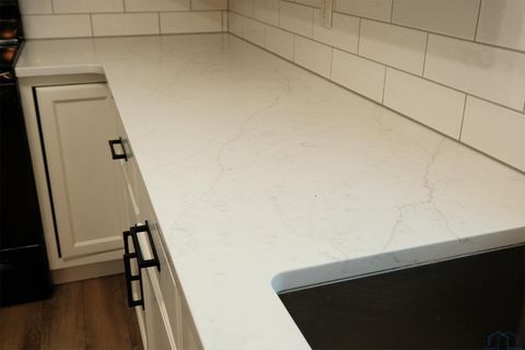 Tiny photo for 1303 11th Avenue NE Ave, Sioux Center, IA 51250 (MLS # 831970)