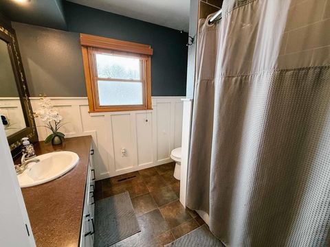 Tiny photo for 509 Iowa Ave SW Ave, Orange City, IA 51041 (MLS # 832265)