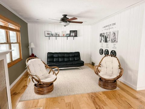 Tiny photo for 509 Iowa Ave SW Ave, Orange City, IA 51041 (MLS # 832265)