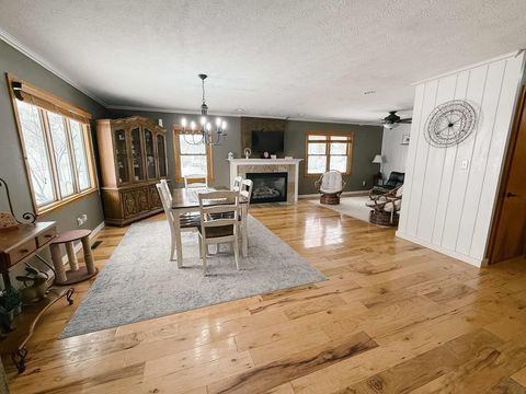 Tiny photo for 509 Iowa Ave SW Ave, Orange City, IA 51041 (MLS # 832265)