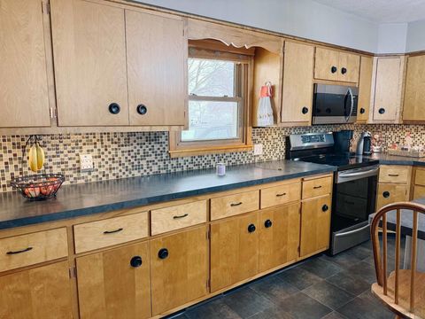 Tiny photo for 509 Iowa Ave SW Ave, Orange City, IA 51041 (MLS # 832265)