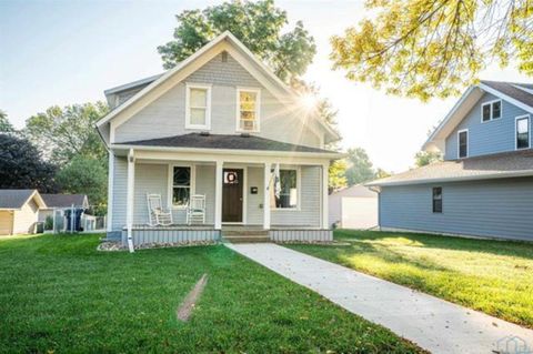 Tiny photo for 113 Boston Ave SE Ave, Orange City, IA 51041 (MLS # 831665)