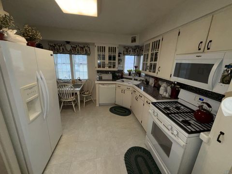 Tiny photo for 1016 9th Street, Sheldon, IA 51201 (MLS # 831668)