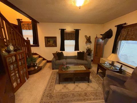 Tiny photo for 1016 9th Street, Sheldon, IA 51201 (MLS # 831668)