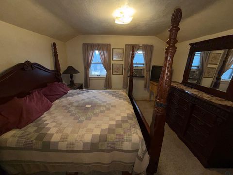 Tiny photo for 1016 9th Street, Sheldon, IA 51201 (MLS # 831668)