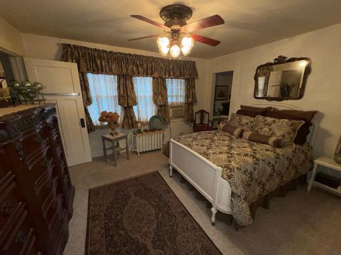 Tiny photo for 1016 9th Street, Sheldon, IA 51201 (MLS # 831668)