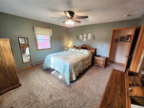 Tiny photo for 1114 11th St, Rock Valley, IA 51247 (MLS # 831739)