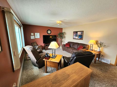 Tiny photo for 1114 11th St, Rock Valley, IA 51247 (MLS # 831739)