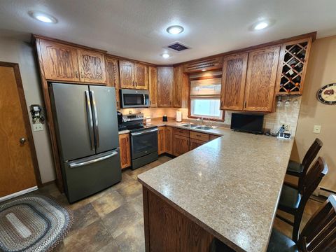 Tiny photo for 1114 11th St, Rock Valley, IA 51247 (MLS # 831739)