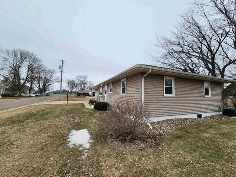 Tiny photo for 1114 11th St, Rock Valley, IA 51247 (MLS # 831739)