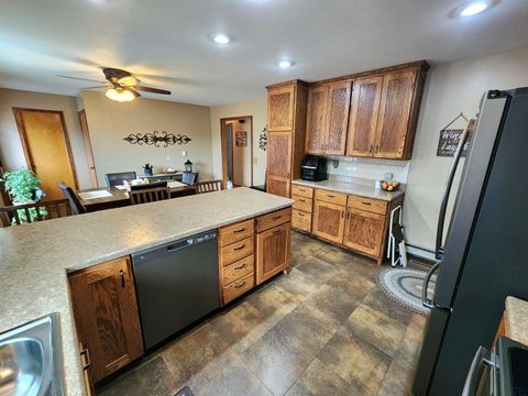 Tiny photo for 1114 11th St, Rock Valley, IA 51247 (MLS # 831739)