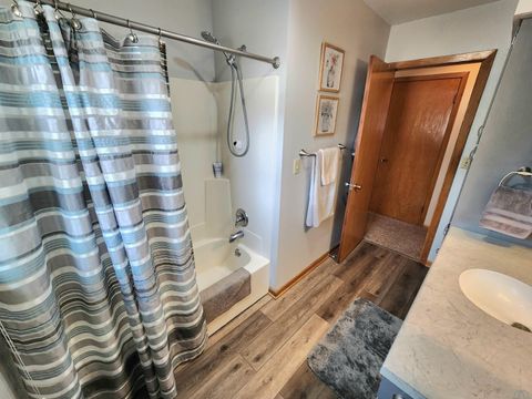 Tiny photo for 1114 11th St, Rock Valley, IA 51247 (MLS # 831739)