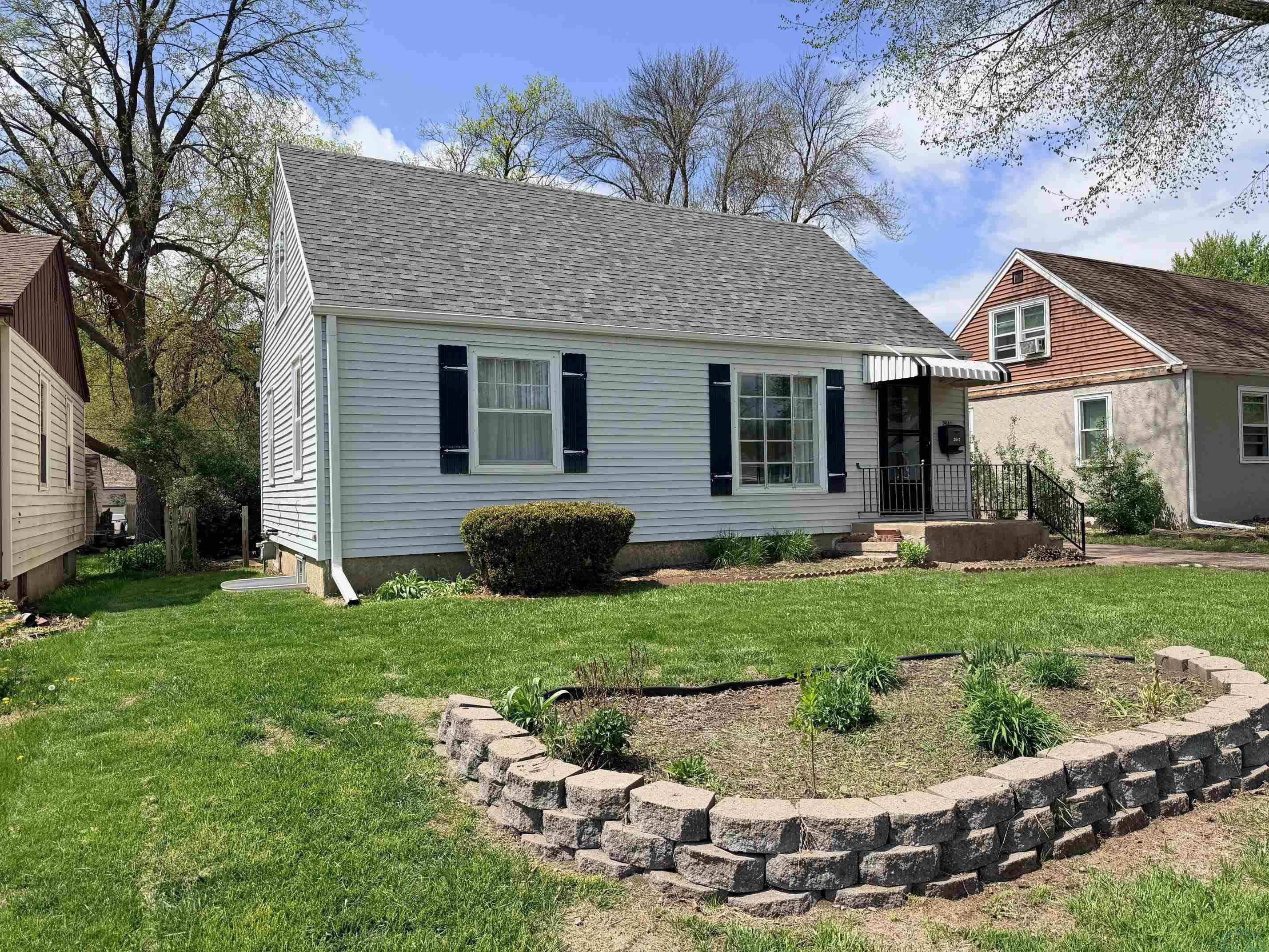 Photo 1 of 19 — 2641 S Cornelia St., Sioux City, IA 51106