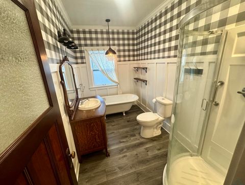 Tiny photo for 404 9th St, Alton, IA 51003 (MLS # 831738)