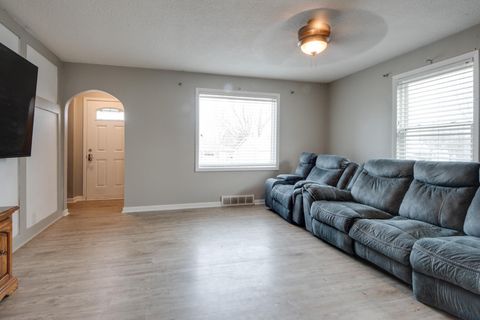 Tiny photo for 112 6th St NW St, Orange City, IA 51041 (MLS # 831973)