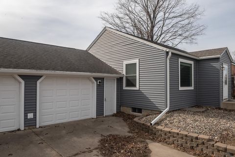 Tiny photo for 112 6th St NW St, Orange City, IA 51041 (MLS # 831973)