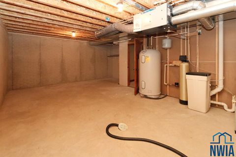 Tiny photo for 2318 Riviera Road, Sioux Center, IA 51250 (MLS # 830894)