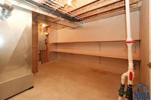 Tiny photo for 2318 Riviera Road, Sioux Center, IA 51250 (MLS # 830894)