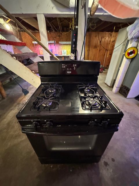 Tiny photo for 205 Washington Ave, Sheldon, IA 51201 (MLS # 831199)