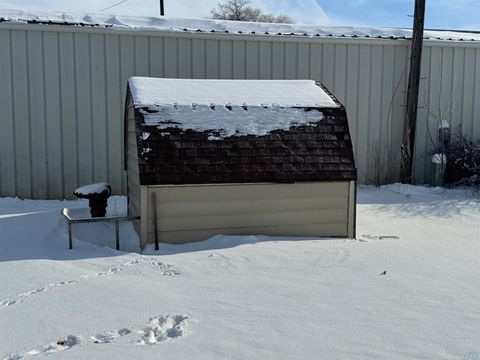 Tiny photo for 205 Washington Ave, Sheldon, IA 51201 (MLS # 831199)