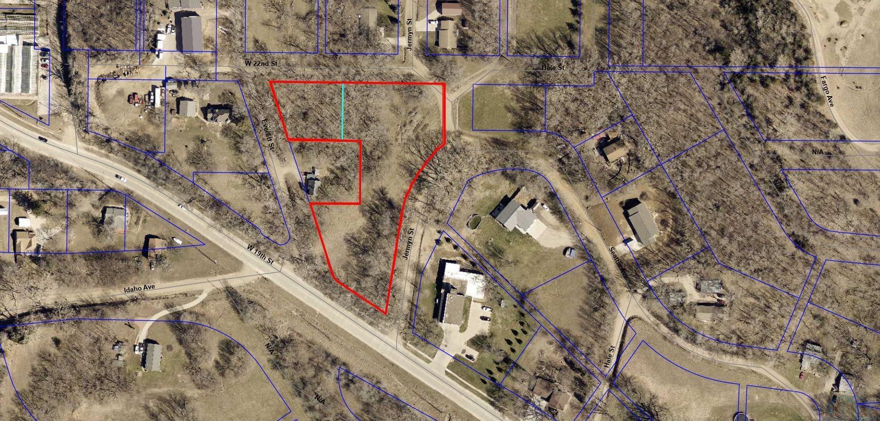 Photo 1 of 7 — 3901 W 19TH ST, Sioux City, IA 51103
