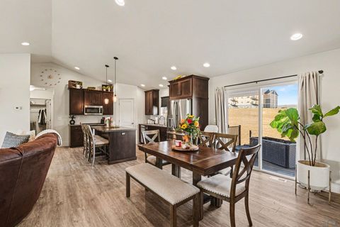 Tiny photo for 1506 Lincoln Pl SE Pl, Orange City, IA 51041 (MLS # 831869)