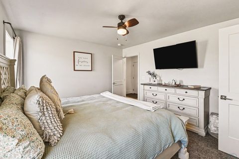 Tiny photo for 1506 Lincoln Pl SE Pl, Orange City, IA 51041 (MLS # 831869)