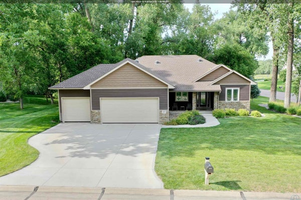 875 E SAWGRASS TRL, NORTH SIOUX CITY, SD 57049 - Image 67d373e887489e290eebc5d87ea0c8be/4186132617