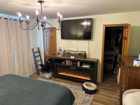 Tiny photo for 865 Matlock Blvd, Sheldon, IA 51201 (MLS # 830924)