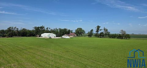 Tiny photo for 865 Matlock Blvd, Sheldon, IA 51201 (MLS # 830924)