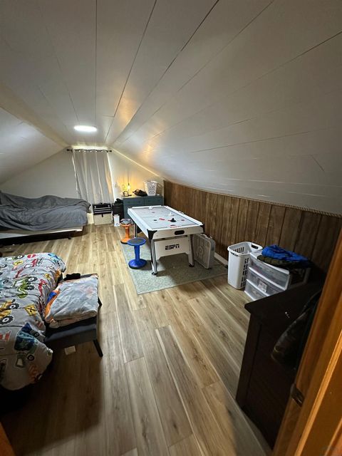 Tiny photo for 865 Matlock Blvd, Sheldon, IA 51201 (MLS # 830924)