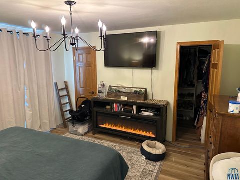 Tiny photo for 865 Matlock Blvd, Sheldon, IA 51201 (MLS # 830924)