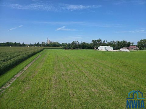 Tiny photo for 865 Matlock Blvd, Sheldon, IA 51201 (MLS # 830924)