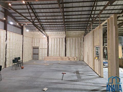 Tiny photo for 865 Matlock Blvd, Sheldon, IA 51201 (MLS # 830924)