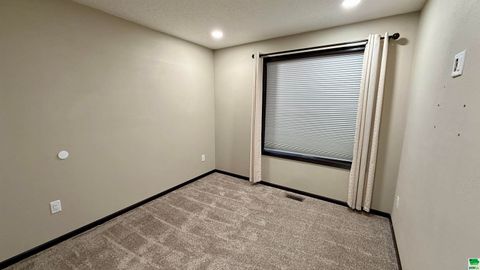 Tiny photo for 2500 Avenue B, Hawarden, IA 51023 (MLS # 827013)