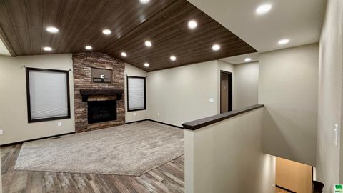 Tiny photo for 2500 Avenue B, Hawarden, IA 51023 (MLS # 827013)