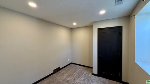 Tiny photo for 2500 Avenue B, Hawarden, IA 51023 (MLS # 827013)